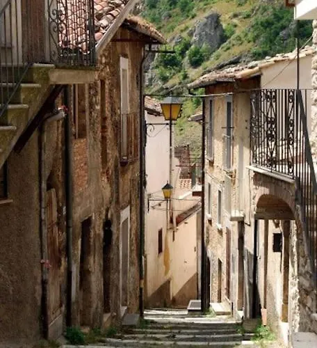 Ai Piedi Del Gran Sasso * Assergi